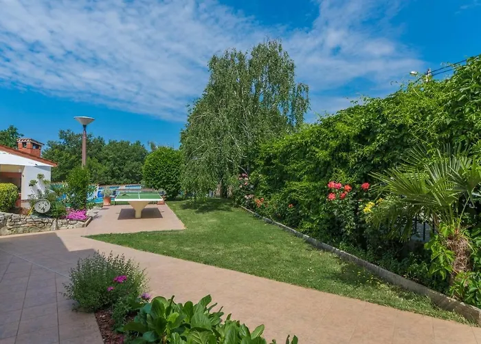 Anitavilla Porec With Pool