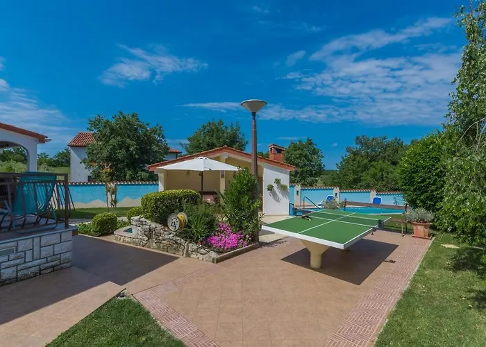 Anitavilla Porec With Pool Gostinjska kuća Vrvari