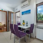 Casa de hóspedes Anitavilla Porec With Pool Vrvari