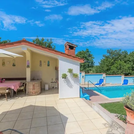 Anitavilla Porec With Pool Gæstehus Vrvari