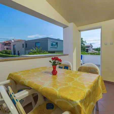 Anitavilla Porec With Pool 3*