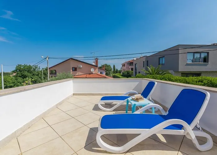 Anitavilla Porec With Pool 게스트하우스 3*